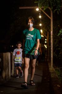 BIB: 10006
                            <button type="button" onclick="openModal(21807218)" class="btn btn-primary btn-sm float-right btn-popup" data-toggle="modal" data-target=".modal-high-quality">
                        <i class="fas fa-shopping-cart"></i> Add to Cart
                    </button>
                                            <button type="button" onclick="isThisMe(21807218, true)" class="btn btn-success btn-sm float-right btn-popup btn-isme hidden" data-toggle="tooltip" data-placement="bottom" title="นี่คือรูปของคุณใช่ไหม คลิกที่นี่เพื่อเอาเข้าอัลบั้ม">
                        <i class="fas fa-plus"></i> Add to album
                    </button>
                    <button type="button" onclick="isThisMe(21807218, false)" class="btn btn-warning btn-sm float-right btn-popup btn-isnotme hidden">
                        <i class="fas fa-ban"></i> Remove from album
                    </button>